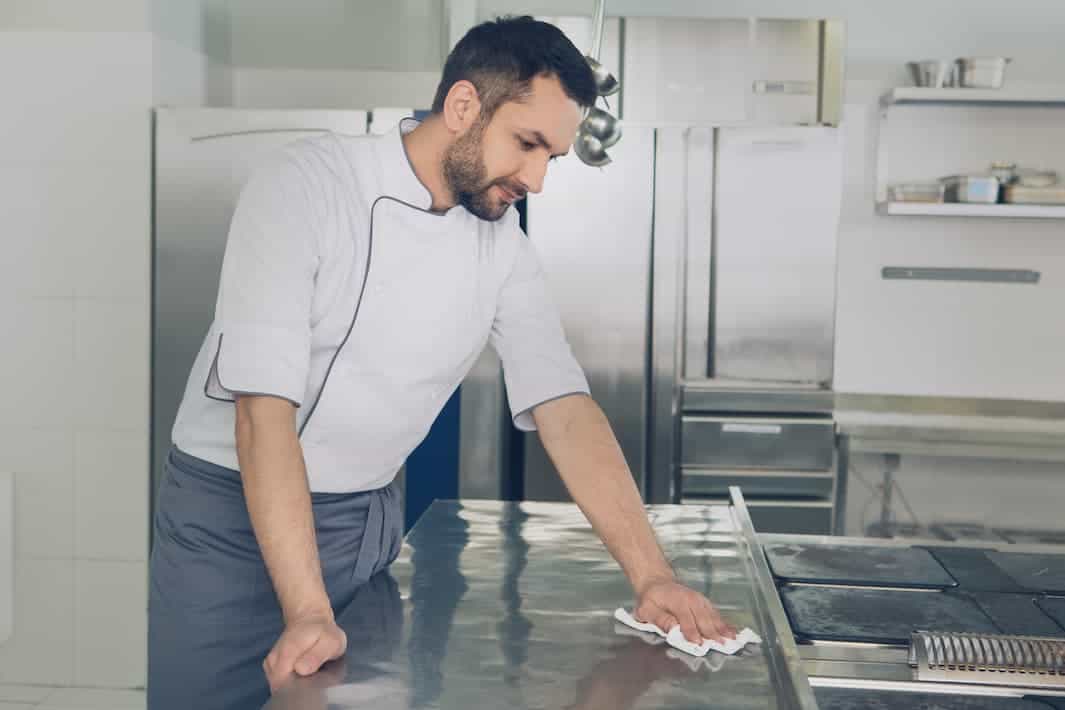 chef sanitizing table