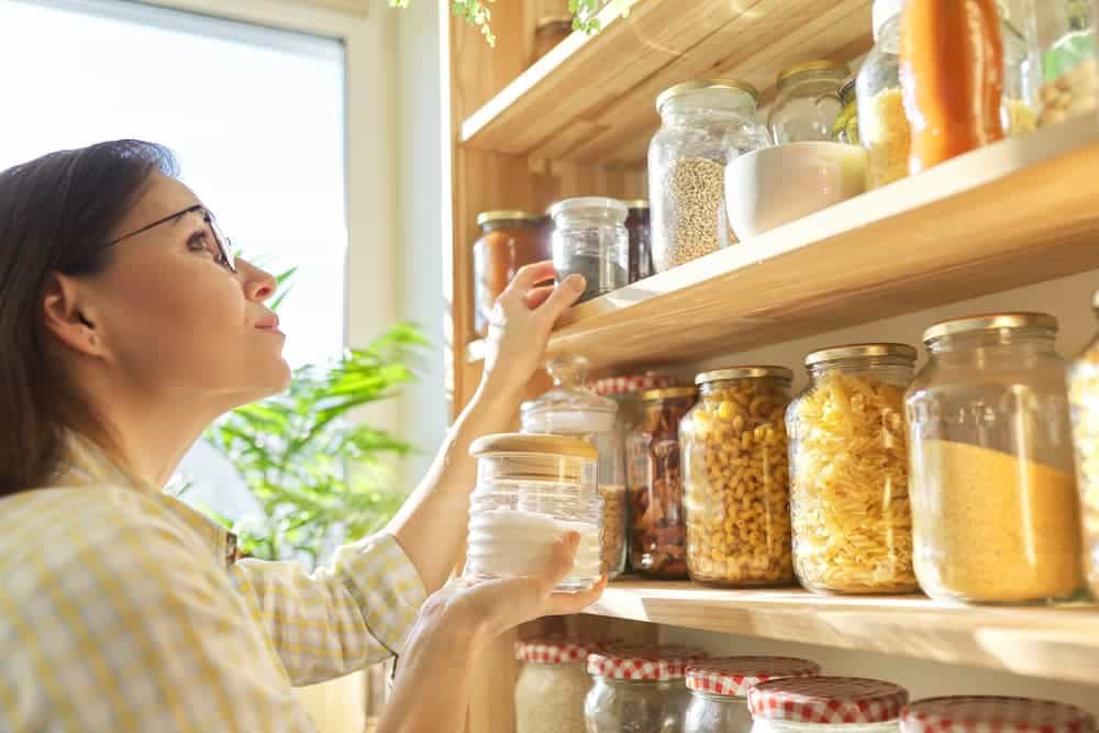 food storage in glass containers